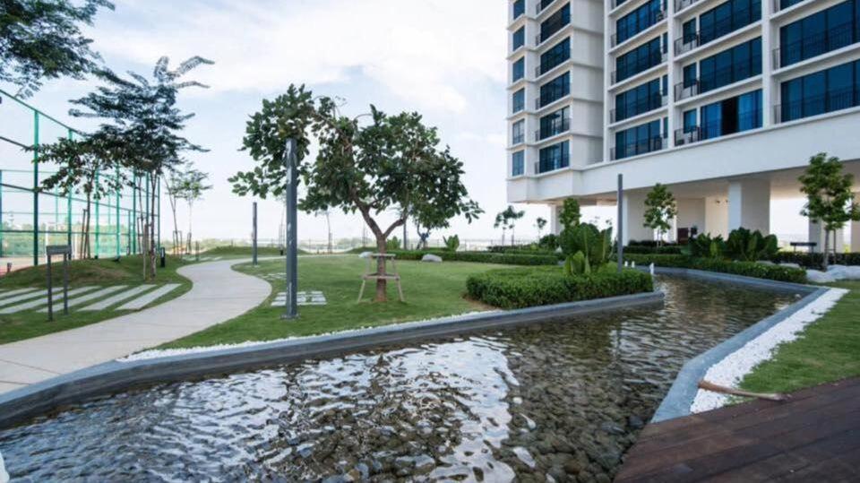 Alami Homestay Trefoil Kuala Selangor Exteriör bild
