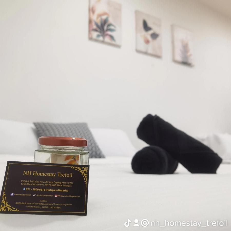 Alami Homestay Trefoil Kuala Selangor Exteriör bild