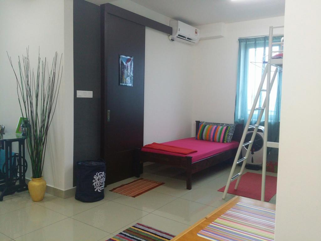 Alami Homestay Trefoil Kuala Selangor Exteriör bild
