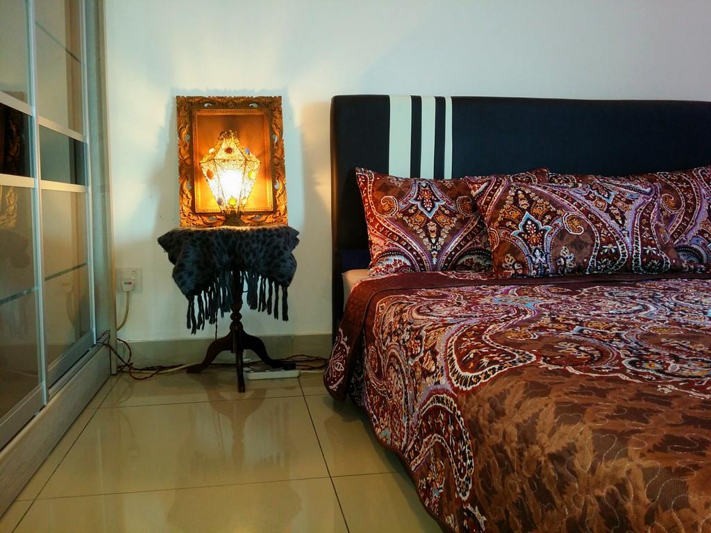 Alami Homestay Trefoil Kuala Selangor Exteriör bild